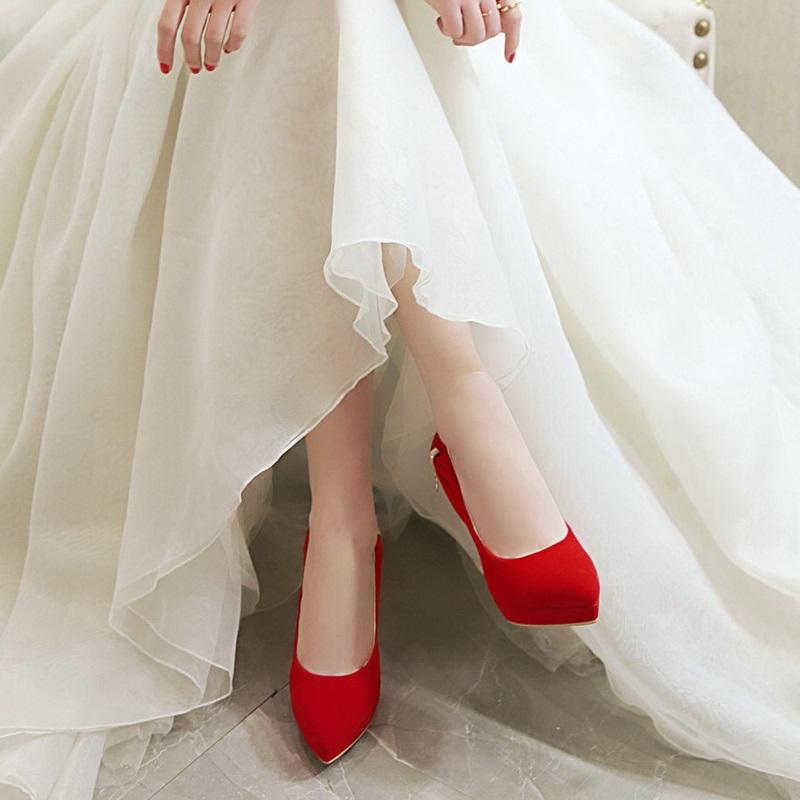Elegant High Heels Crystal Pointed Toe Pump Shoes